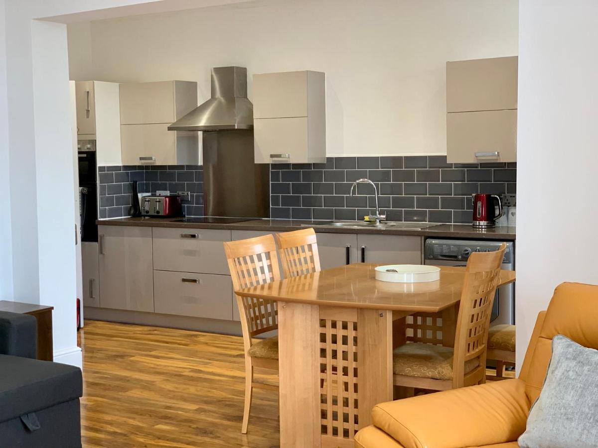 Lytham St Annes, A Spacious, High End, One Bedroomed Apartment 5 Extérieur photo
